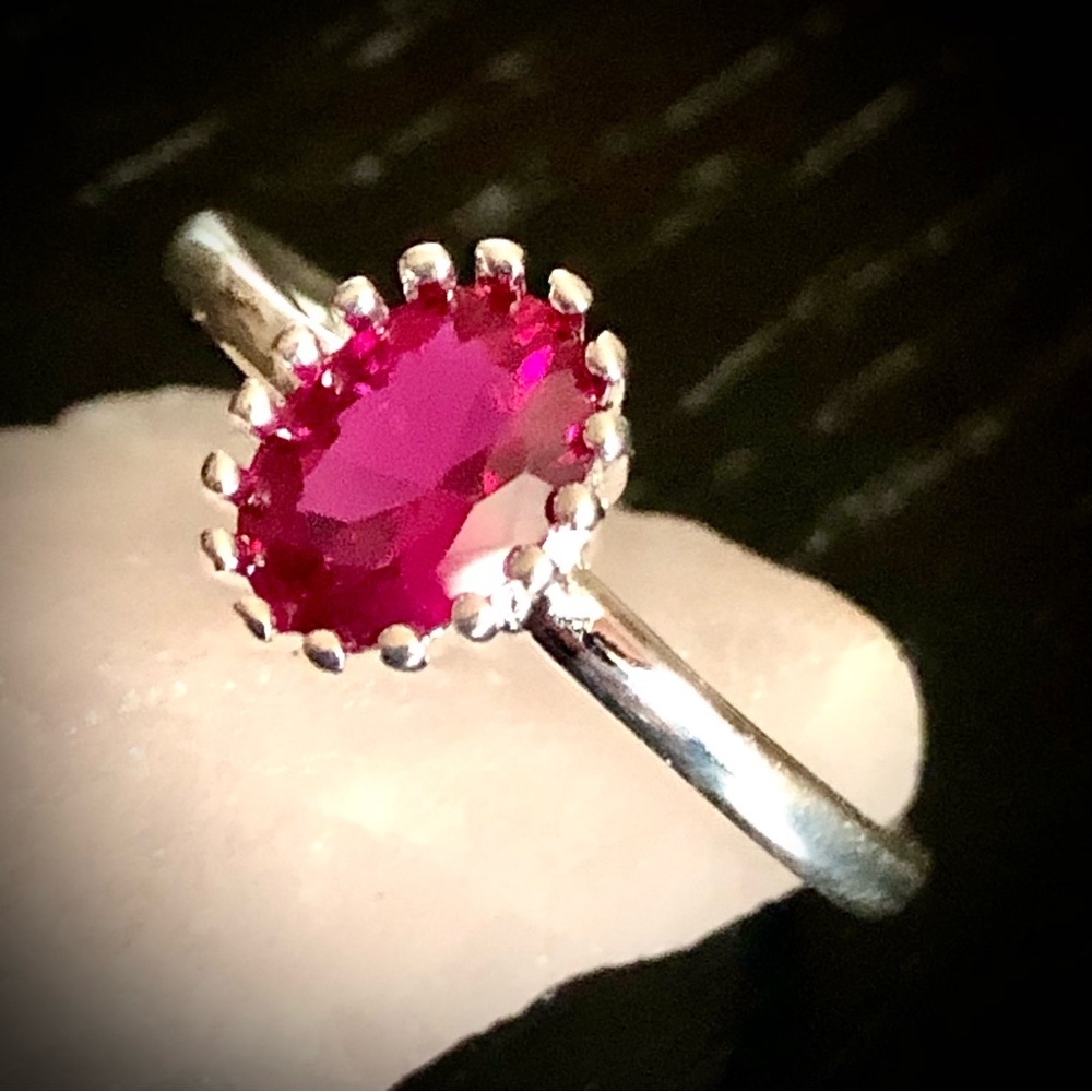 𝓝𝓮𝔀! S925 Strlng Silver 1ct Oval Ruby Solitaire Adjustable Vintage Style Ring